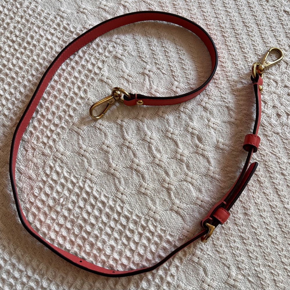 Coach Kristin leather handbag, extra shoulder strap, leather hangtag, coral EUC - Picture 5 of 15